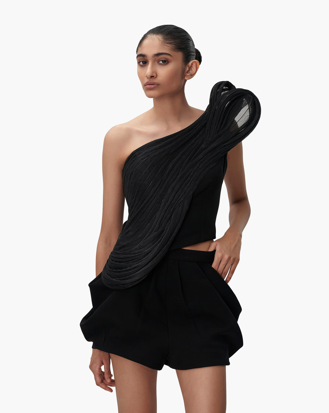 The Sculpted Wave Top