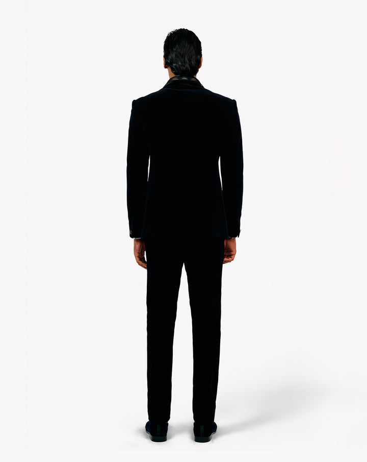 Refraction Sculpted Tuxedo