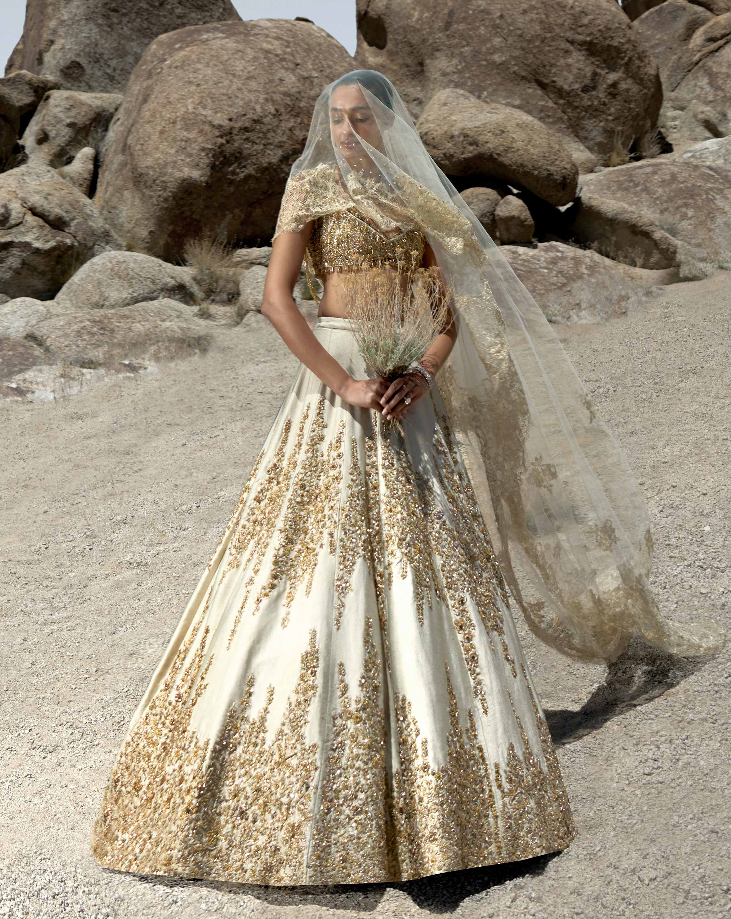 Svarnakshi Lehenga