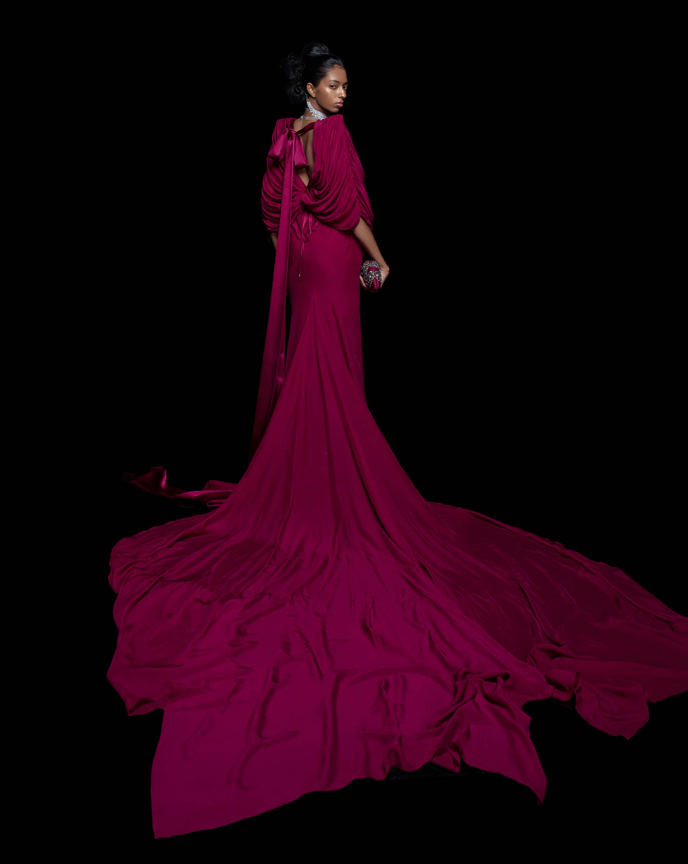 THE VESPERA GOWN