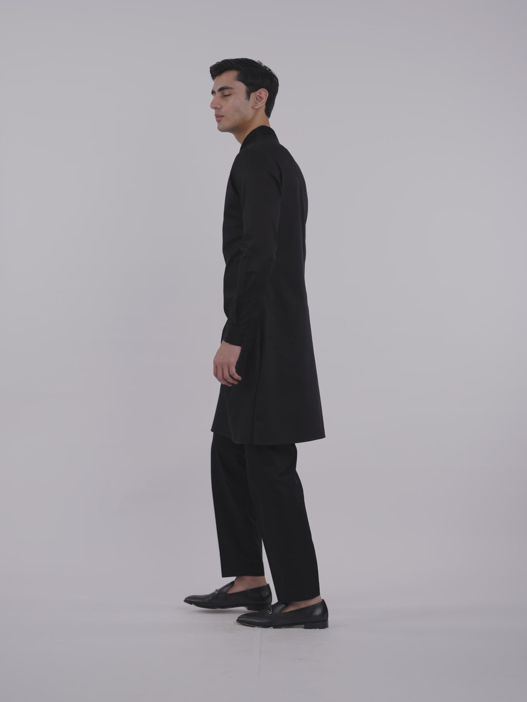 Noir Pintuck Kurta Set